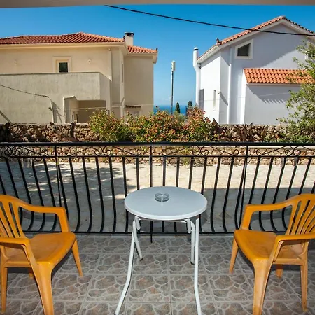 Апартаменты Hill Apartments! *