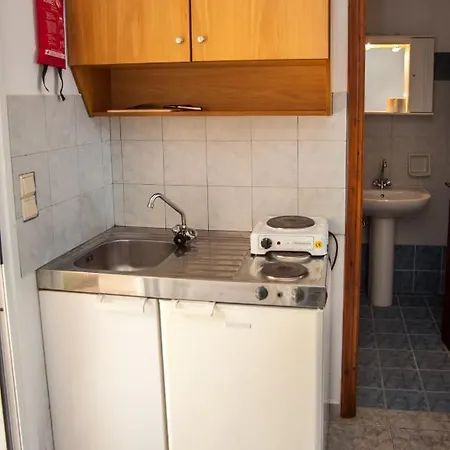 Hill Apartments! * Vlachata